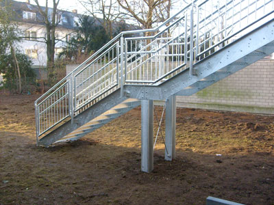 Treppenbau / Außentreppen / Stahlkonstruktion